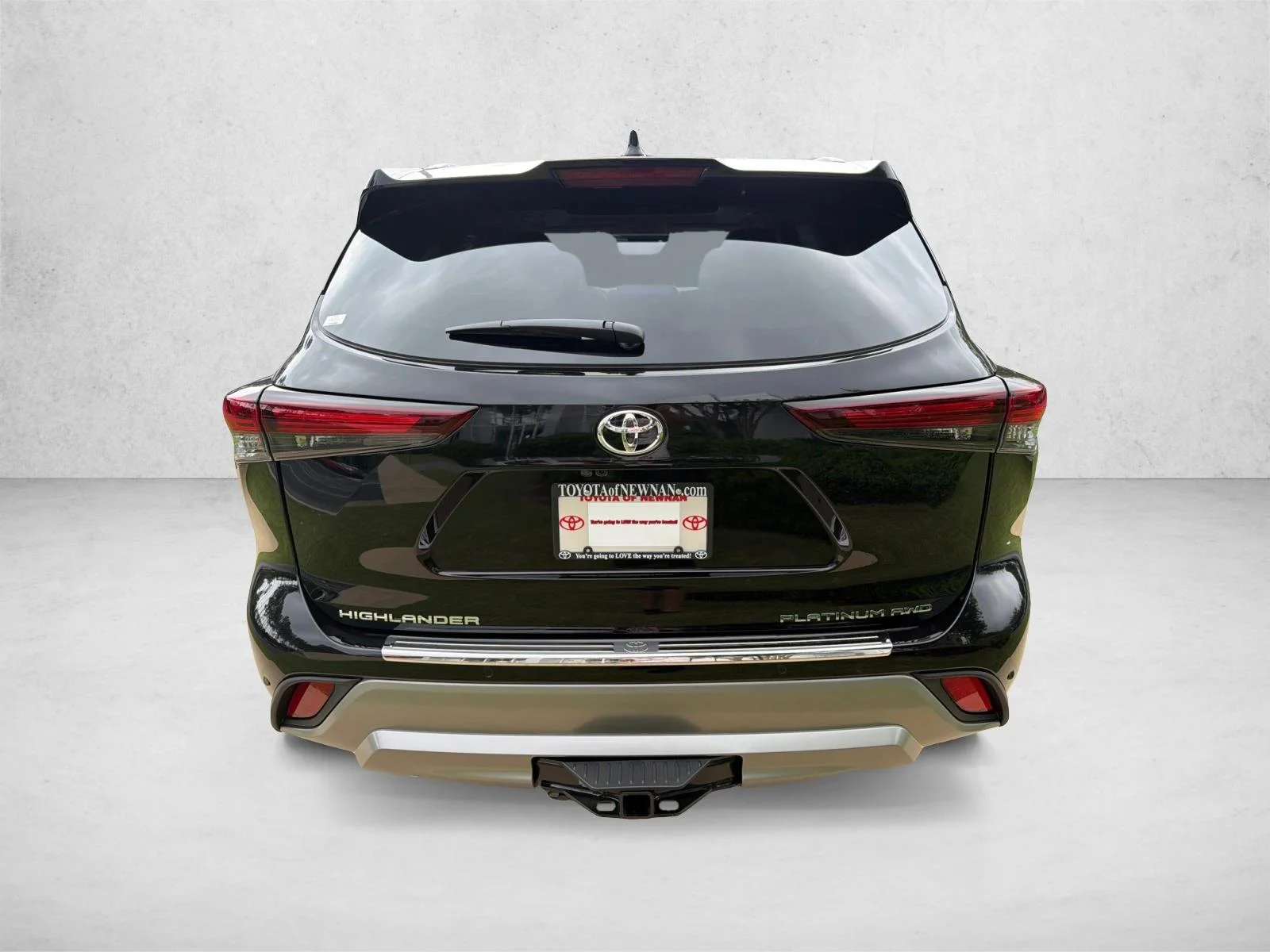 New 2026 Midnight Black Metallic Toyota Platinum image 4