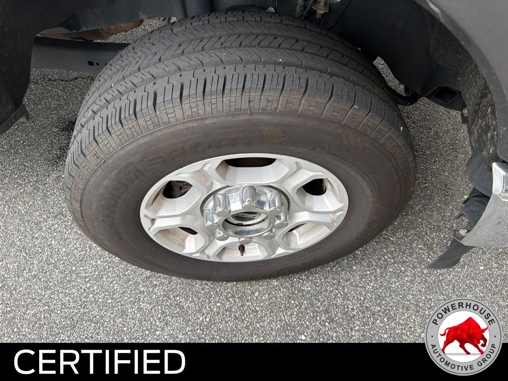Used 2025 Gray Ford XLT image 10