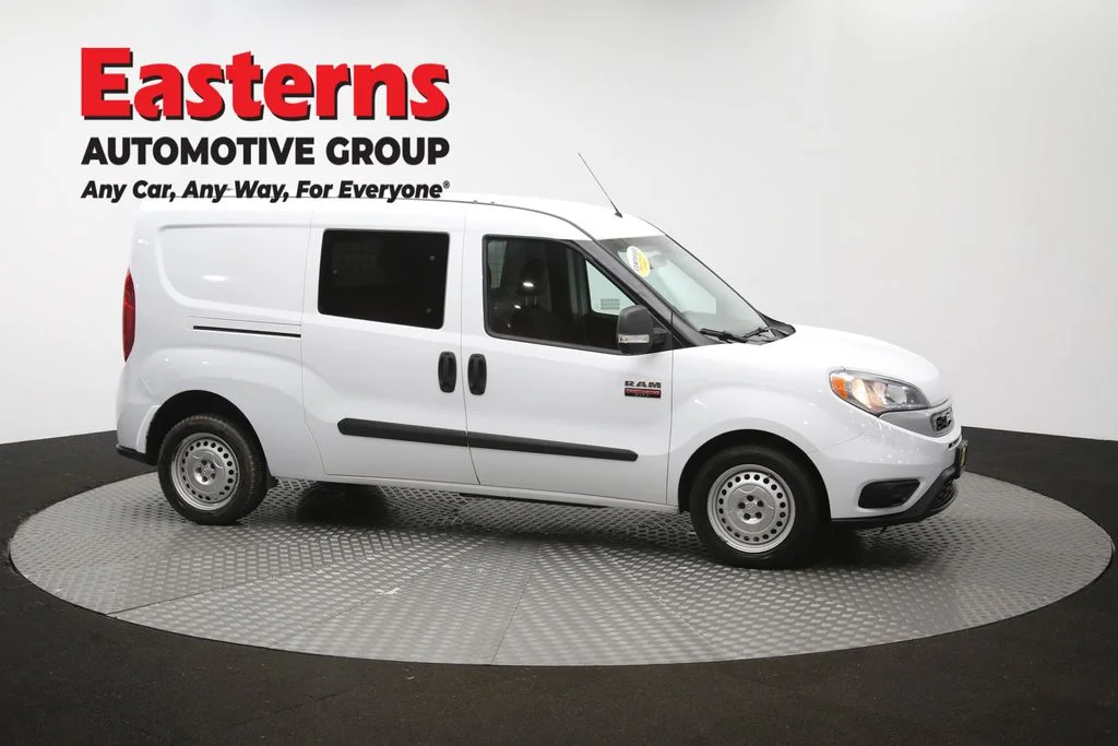 Used 2022 White Ram Base image 44