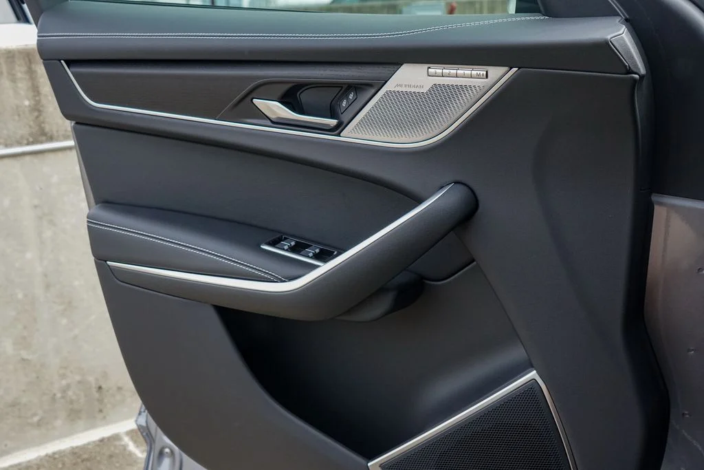 2026 Jaguar F-Pace R-Dynamic S - Photo 23