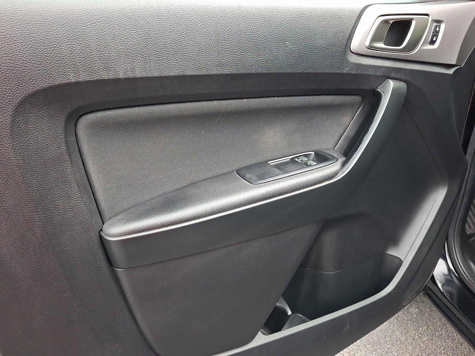 Used 2020 Shadow Black Ford XLT image 12