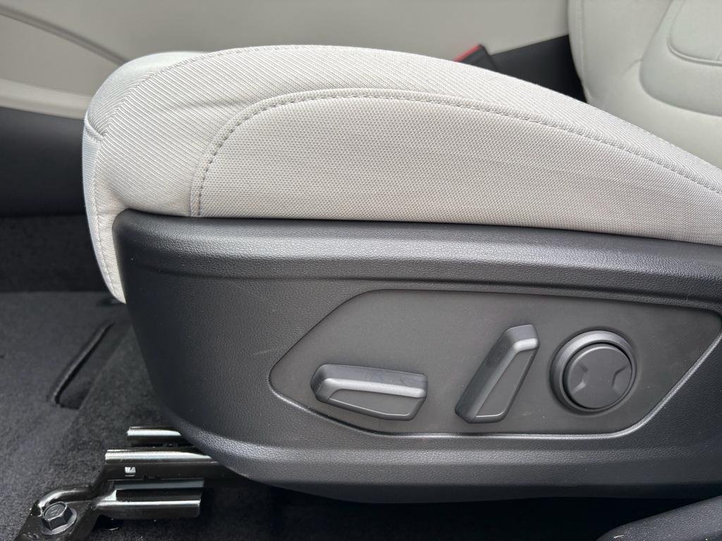 New 2026 Rockwood Green Hyundai SEL FWD image 13