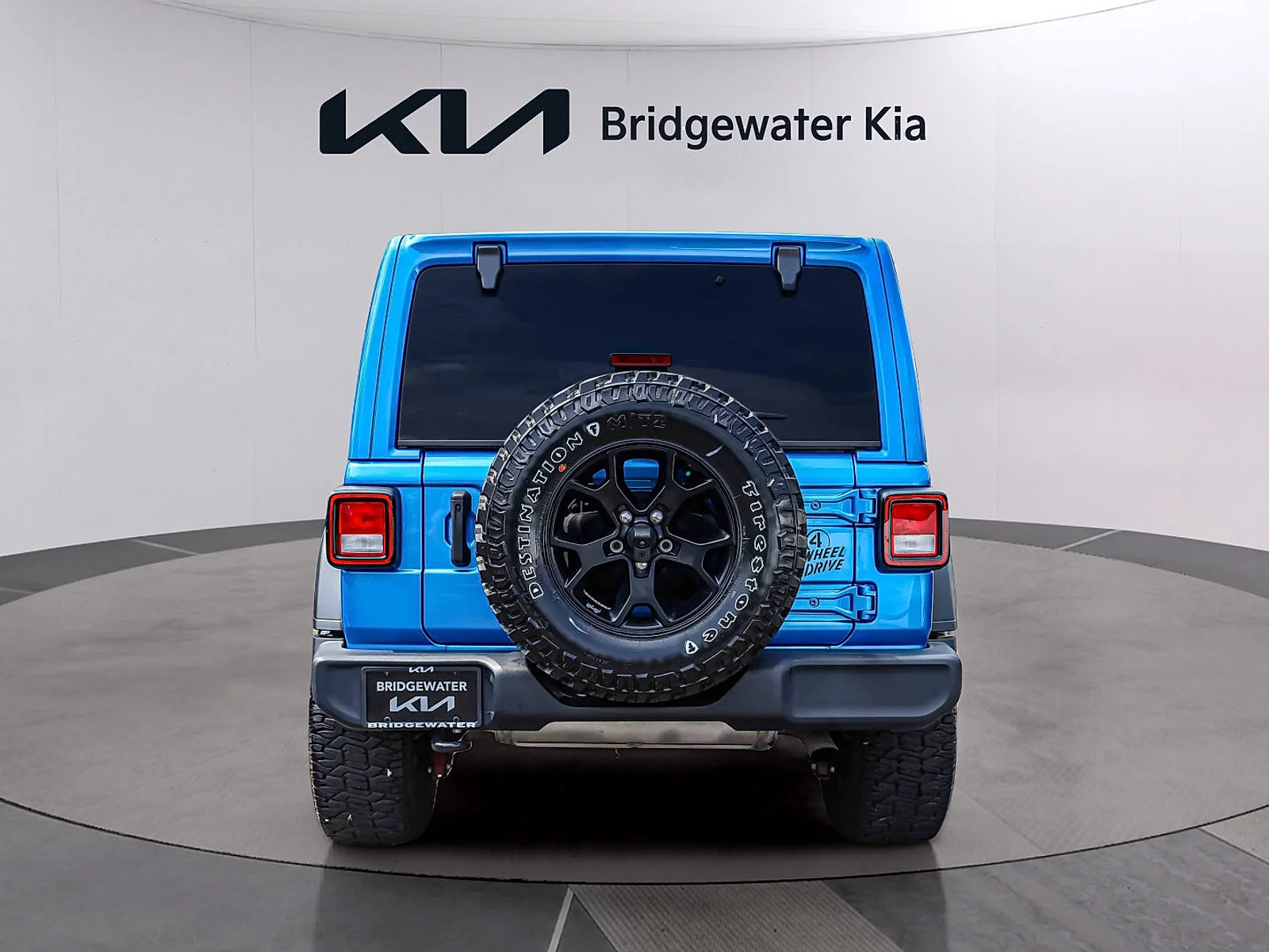 Used 2023 Hydro Blue Pearlcoat Jeep Willys image 5