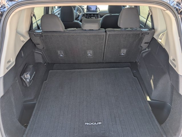 Used 2025 Gray Nissan SV image 14