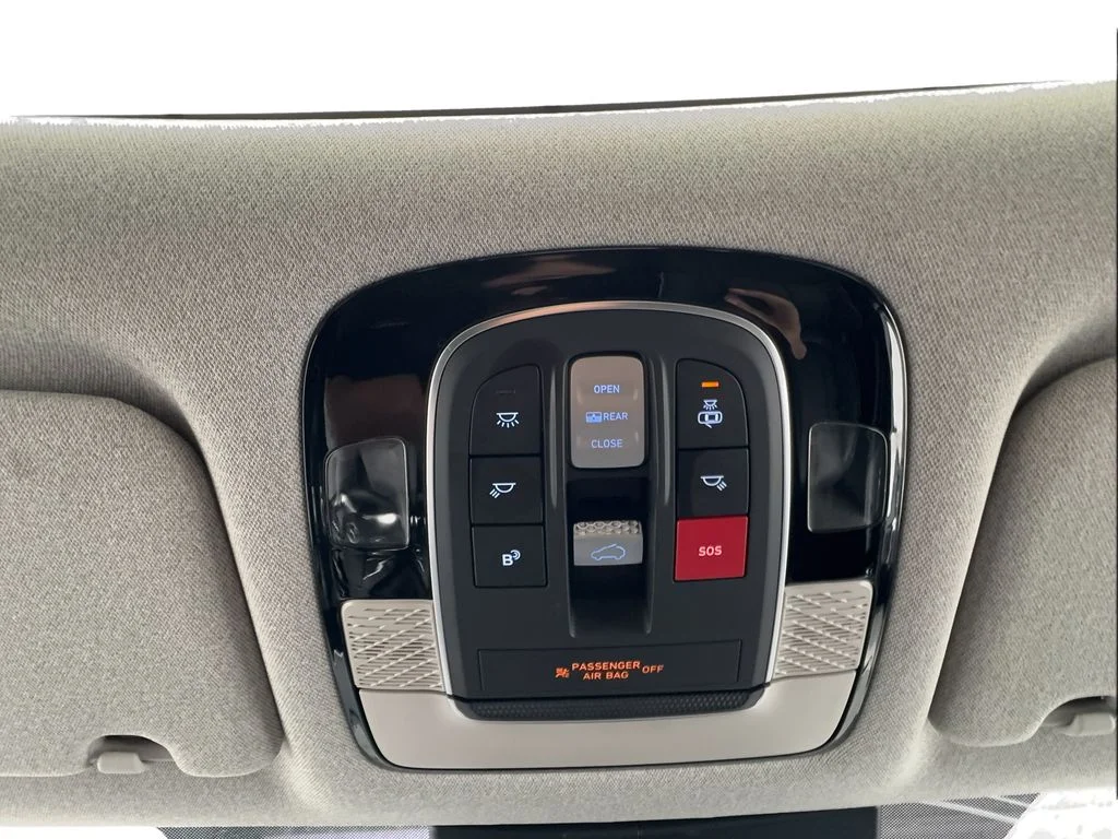 Used 2025 Silver Hyundai Limited image 47