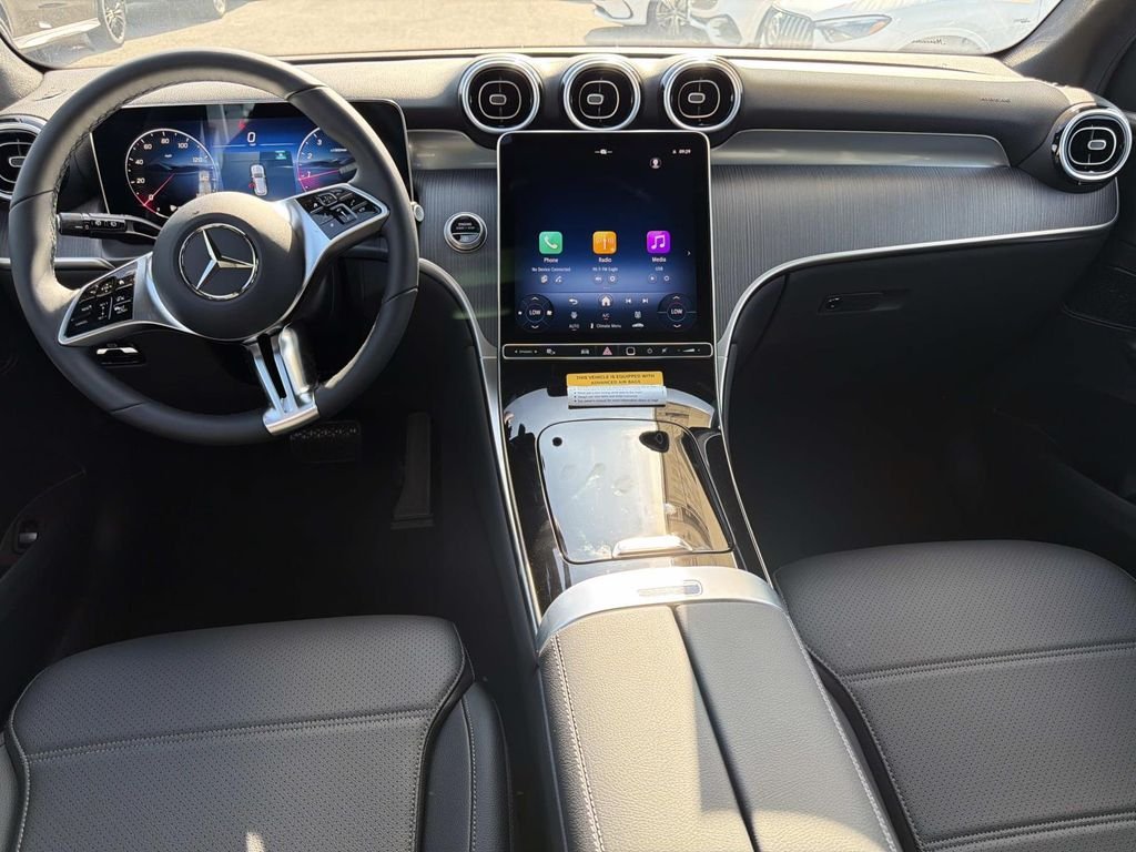 New 2027 Black Mercedes-Benz GLC 300 image 7