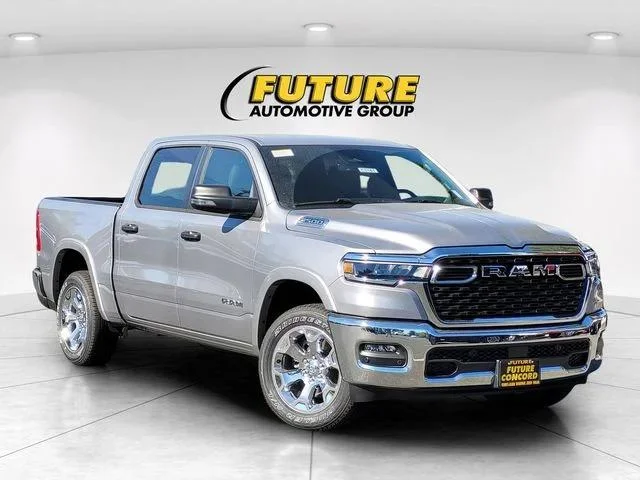 2026 RAM 1500 Big Horn/Lone Star 4x4 Crew Cab 5'7's photo