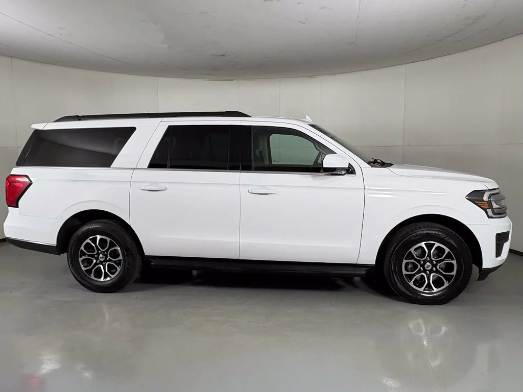 Used 2024 White Ford XLT image 9
