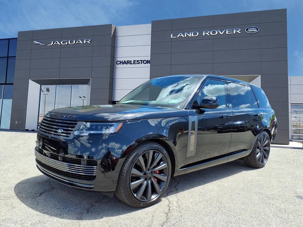 2026 Land Rover Range Rover 4.4 SV LWB's photo