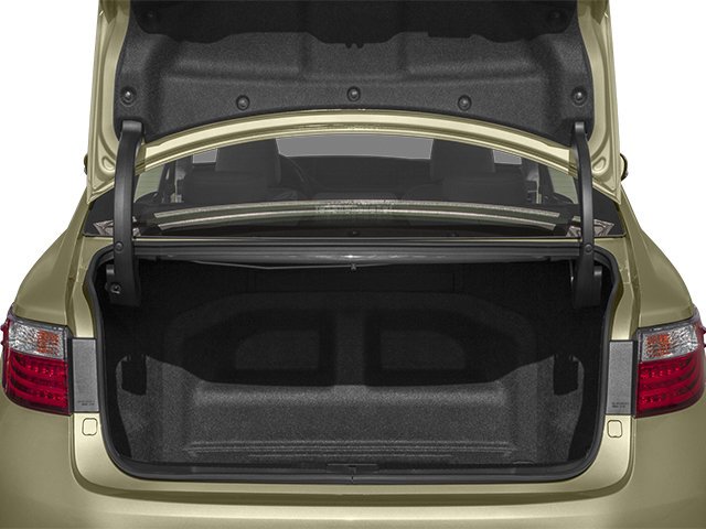 Used 2014 Starfire Pearl Lexus 300h image 12