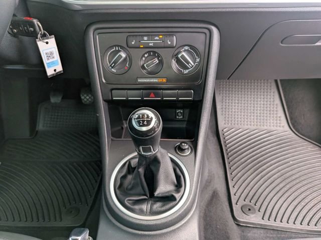 Used 2014 Silver Volkswagen 1.8T image 15
