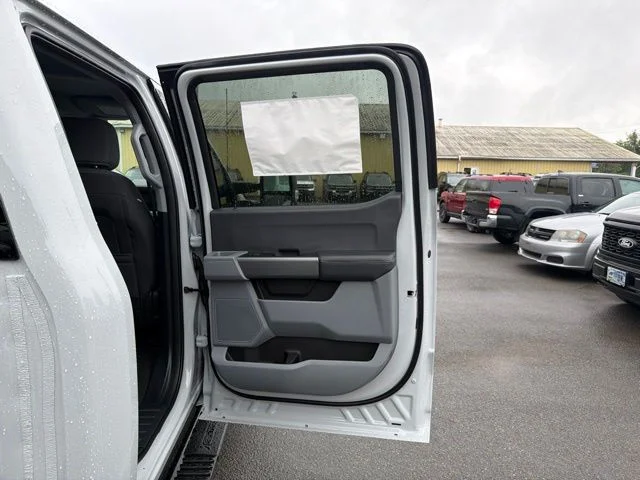 New 2026 Avalanche Gray Ford F-350® XLT image 41