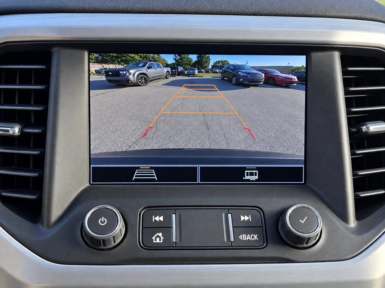 Used 2022 Ebony Twilight GMC SLE image 15