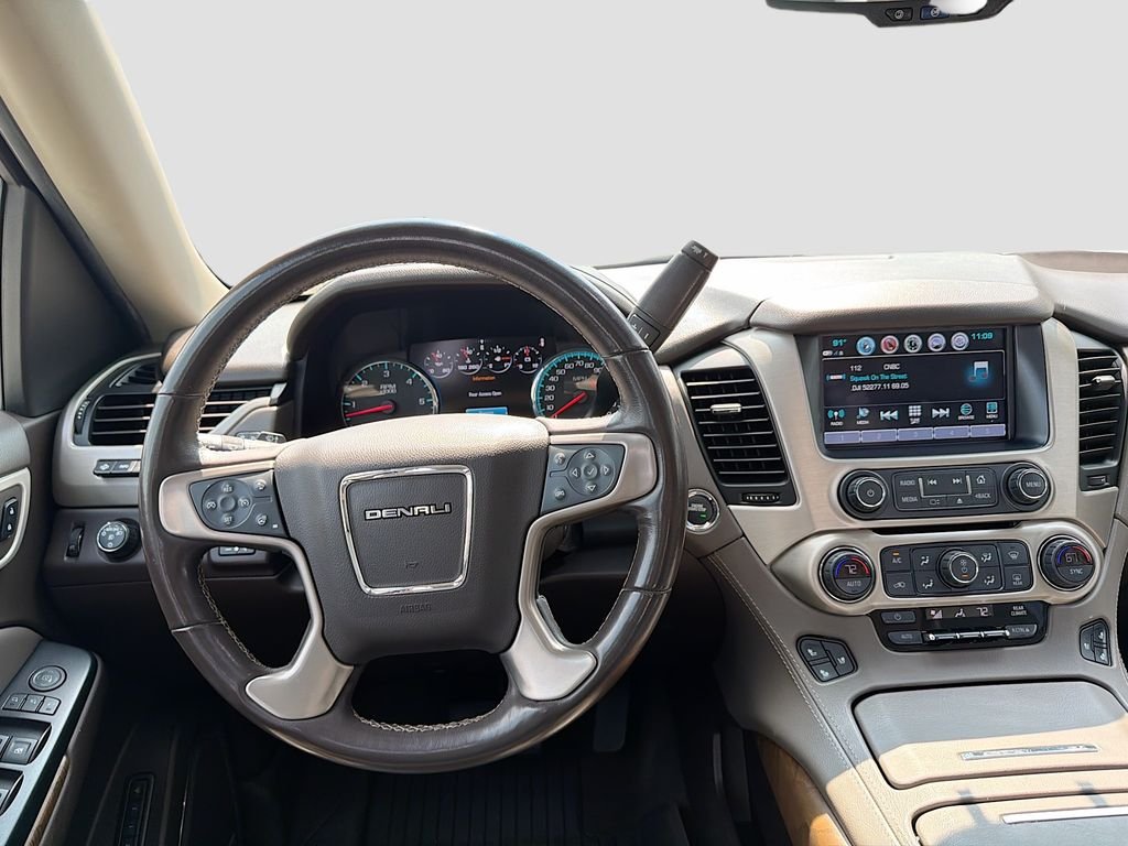 Used 2018 White GMC Denali image 24