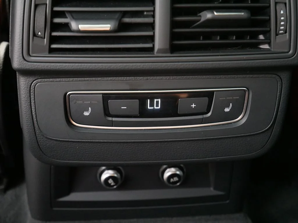 Certified Used 2019  Audi  image 14