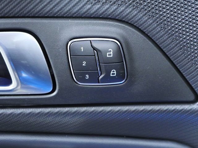 Certified Used 2025  Ford GT Premium image 21