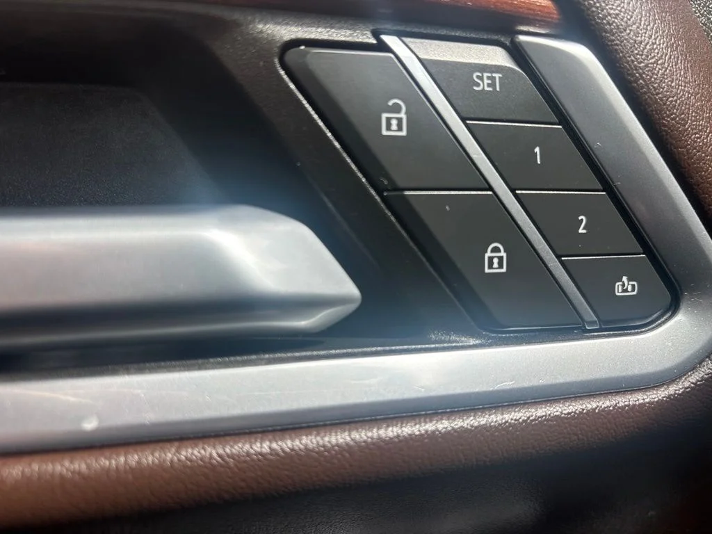 Used 2023 Black GMC Denali image 29