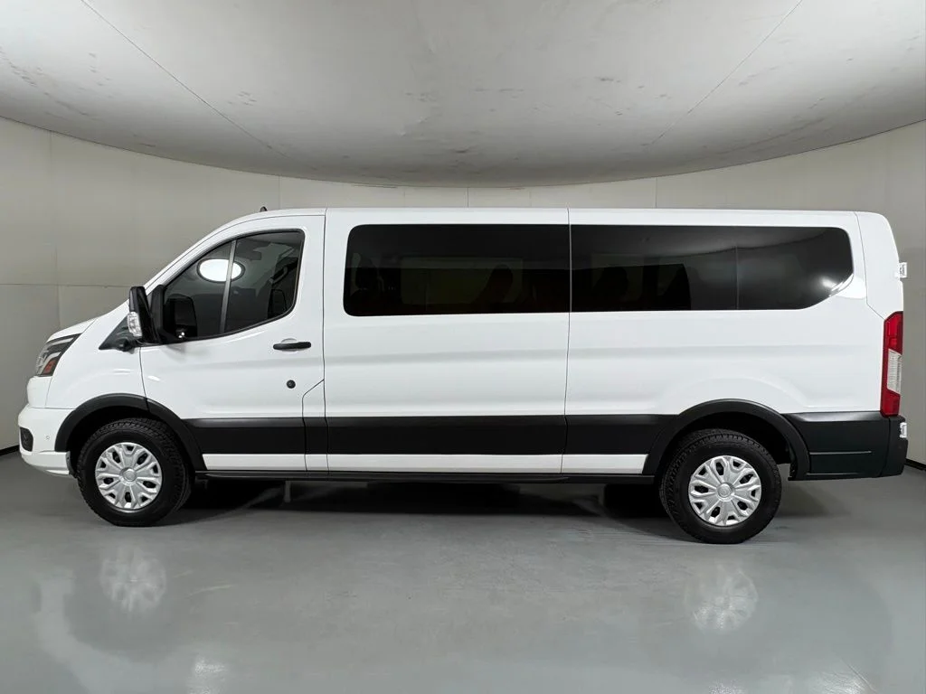Used 2023 White Ford XLT image 5