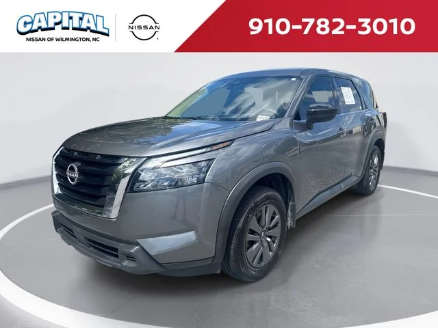 Used 2024 Gray Nissan S image 1