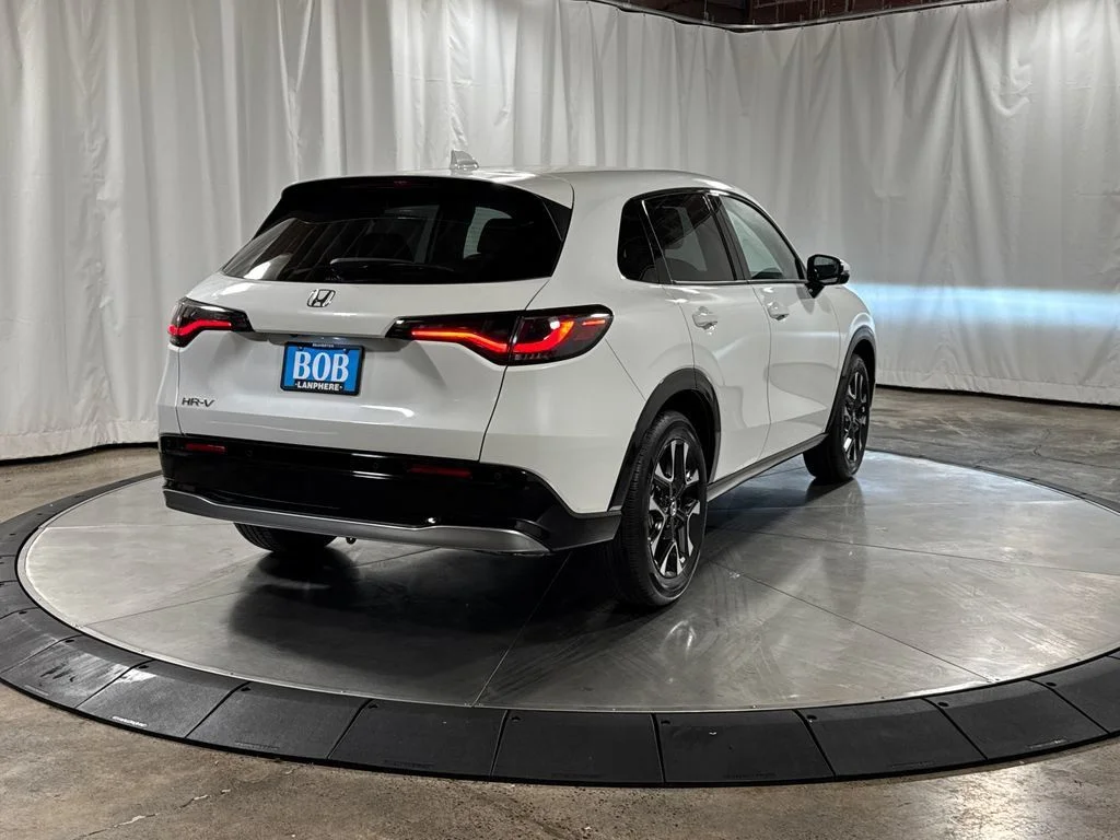 New 2027 Platinum White Pearl Honda EX-L image 8