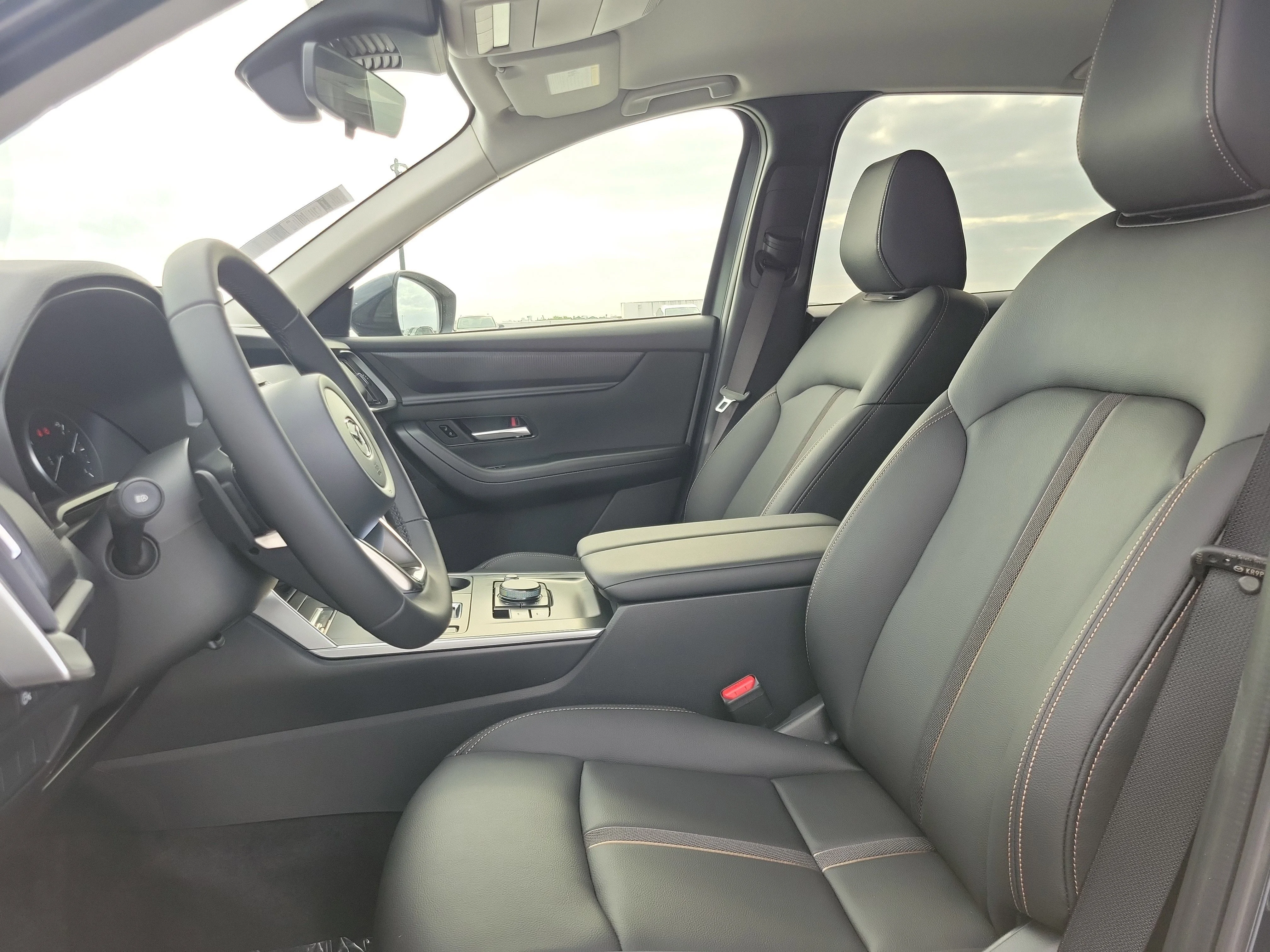 New 2026 Rhodium White Premium Mazda 3.3 Turbo Select AWD image 10