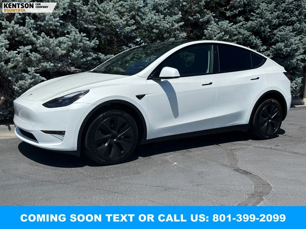 2024 Tesla Model Y Long Range Dual Motor All-Wheel Drive's photo