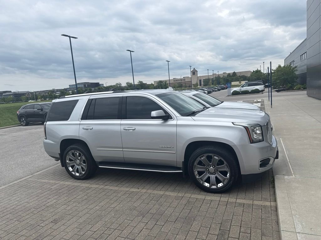 Used 2016 Quicksilver Metallic GMC Denali image 4
