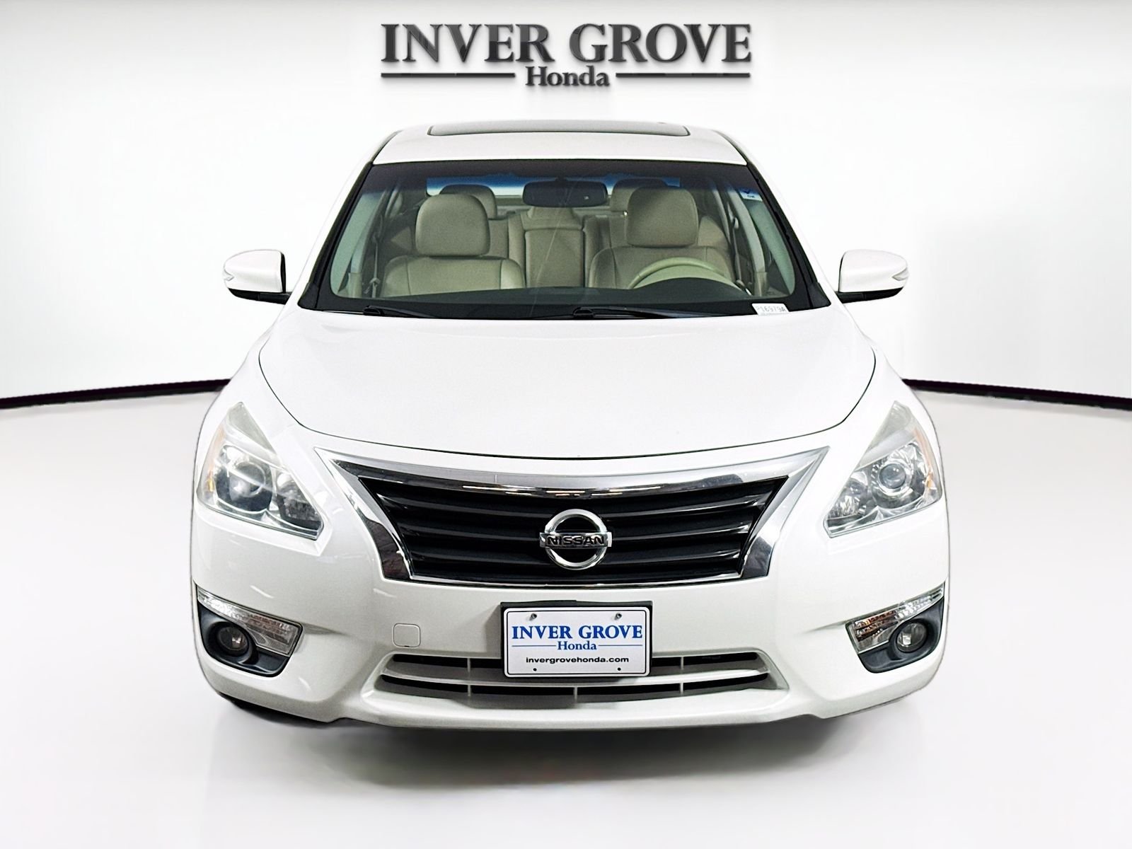 Used 2014 Nissan Altima SL with VIN 1N4AL3AP0EN227035 for sale in Inver Grove Heights, Minnesota