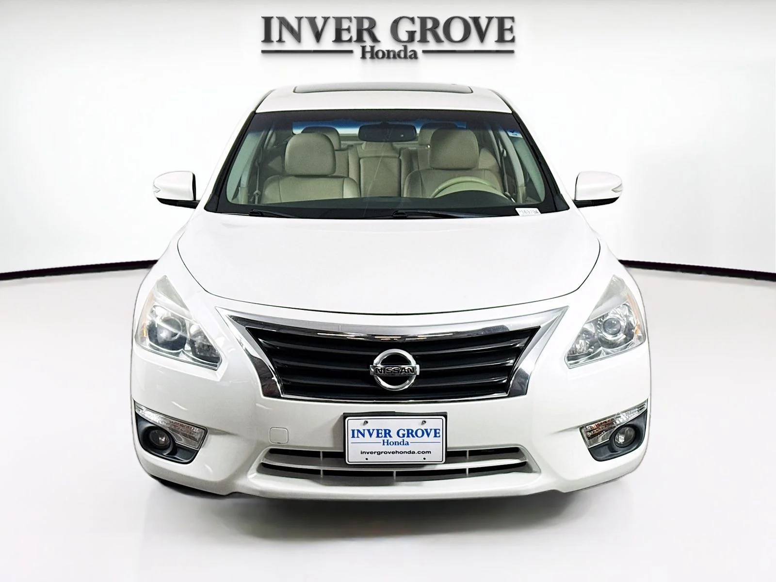 Used 2014 Nissan Altima SL with VIN 1N4AL3AP0EN227035 for sale in Inver Grove Heights, MN