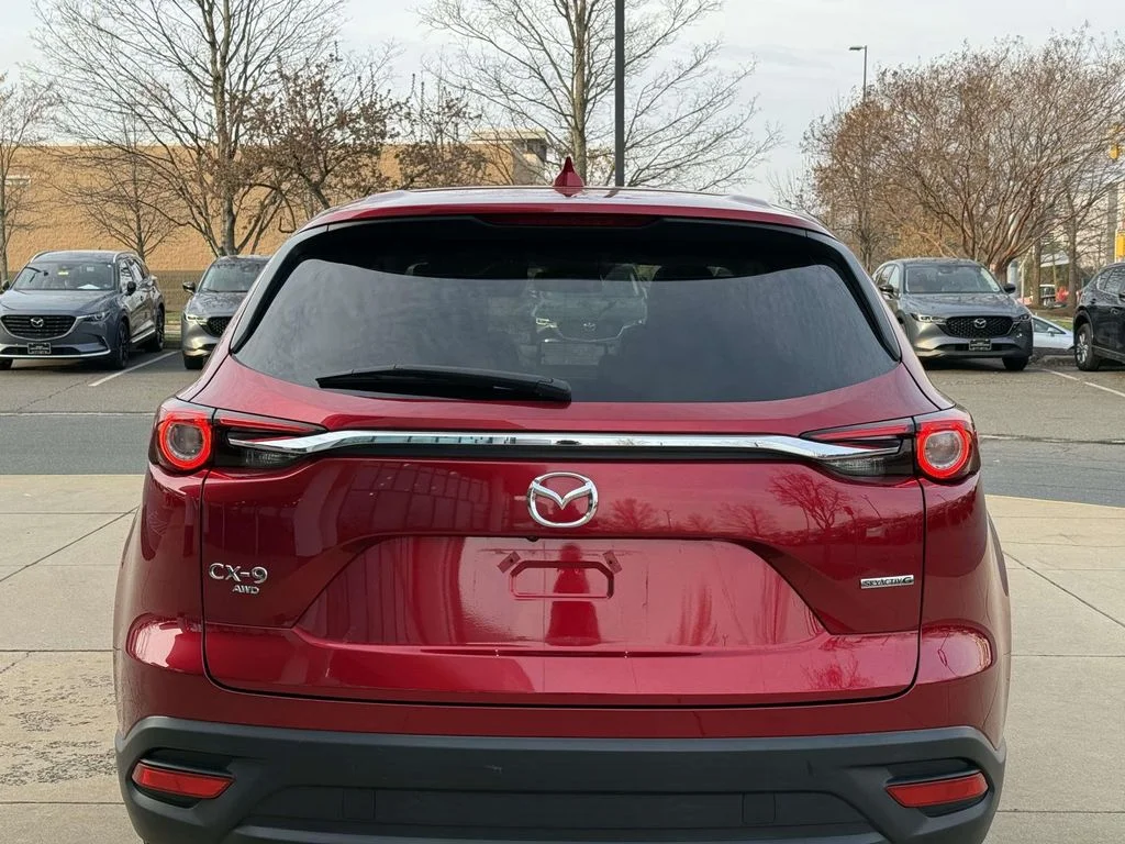 2023 Mazda CX-9 Touring - Photo 11