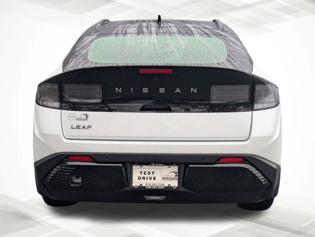 New 2026 Everest White Pearl TriCoat / Super Black Two-tone Nissan Platinum+ image 5