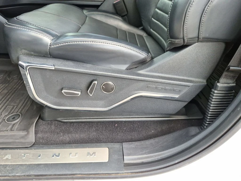 Used 2014 Black Ford FX2 image 19