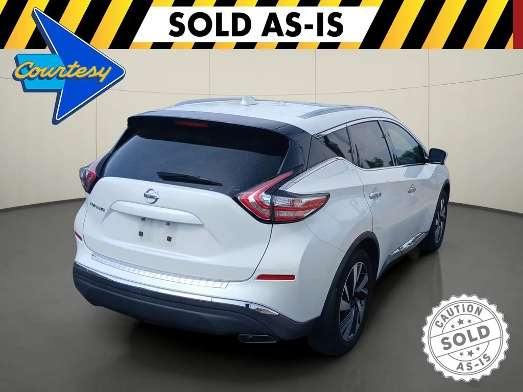 Used 2018 Pearl White Nissan Platinum image 7