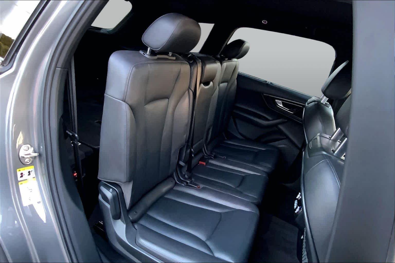 Used 2018  Audi Prestige image 19
