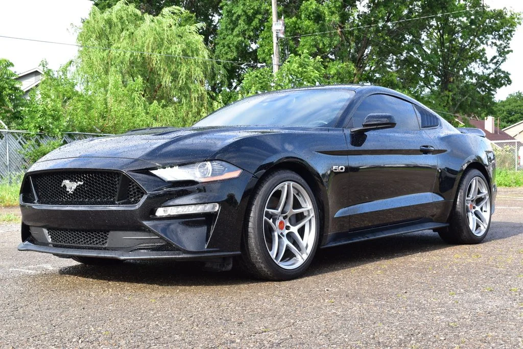 2023 Ford Mustang GT Coupe's photo