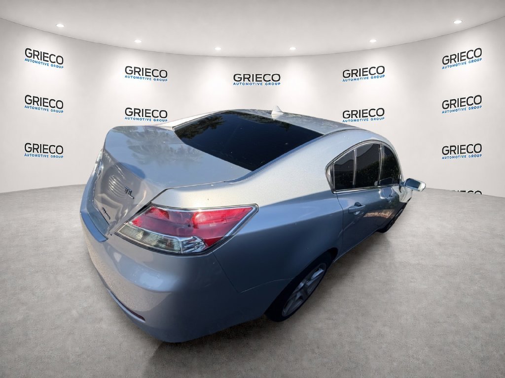 Used 2012 Silver Acura SH-AWD image 3