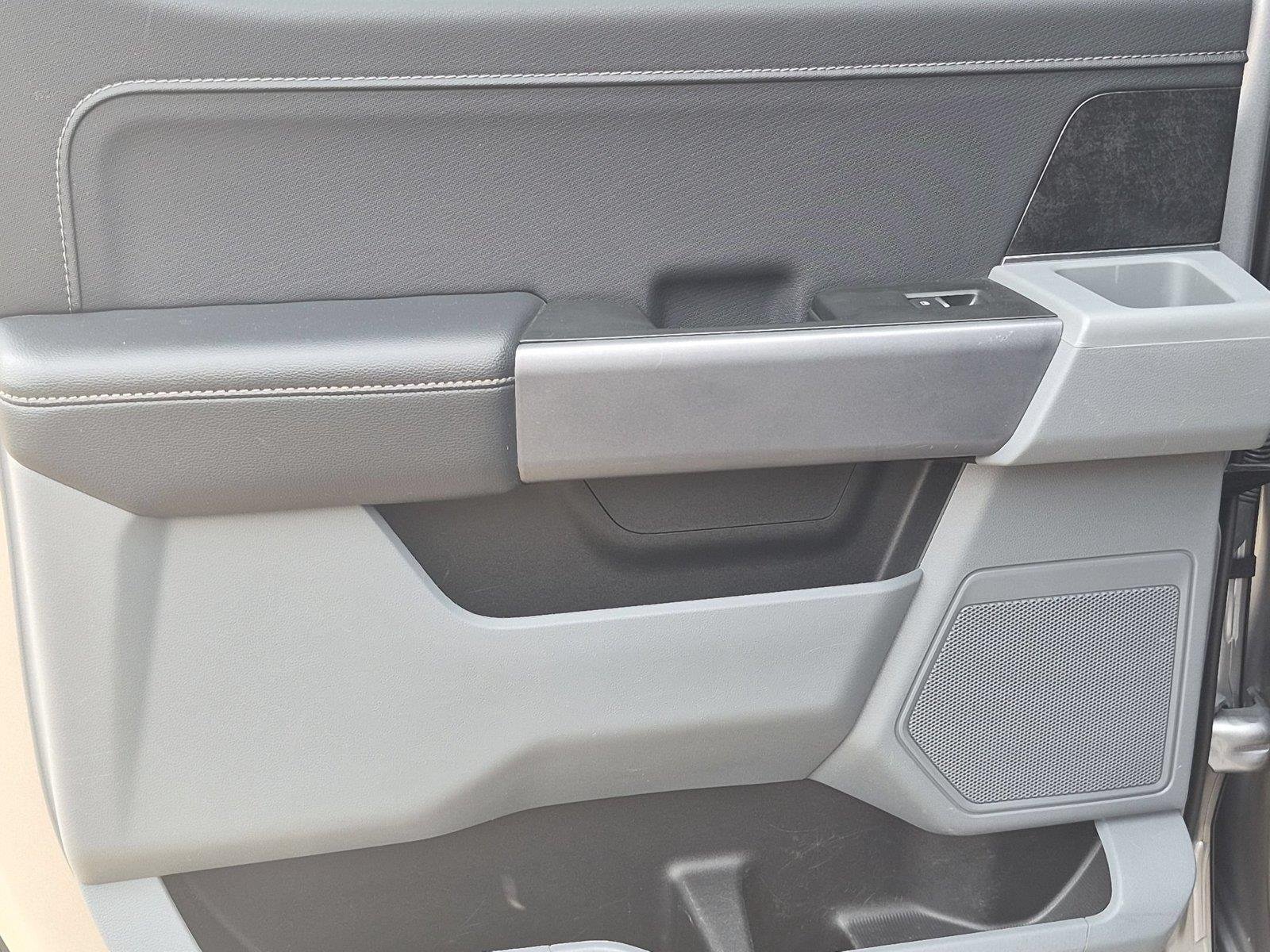 Used 2021 Iconic Silver Metallic Ford XLT image 28