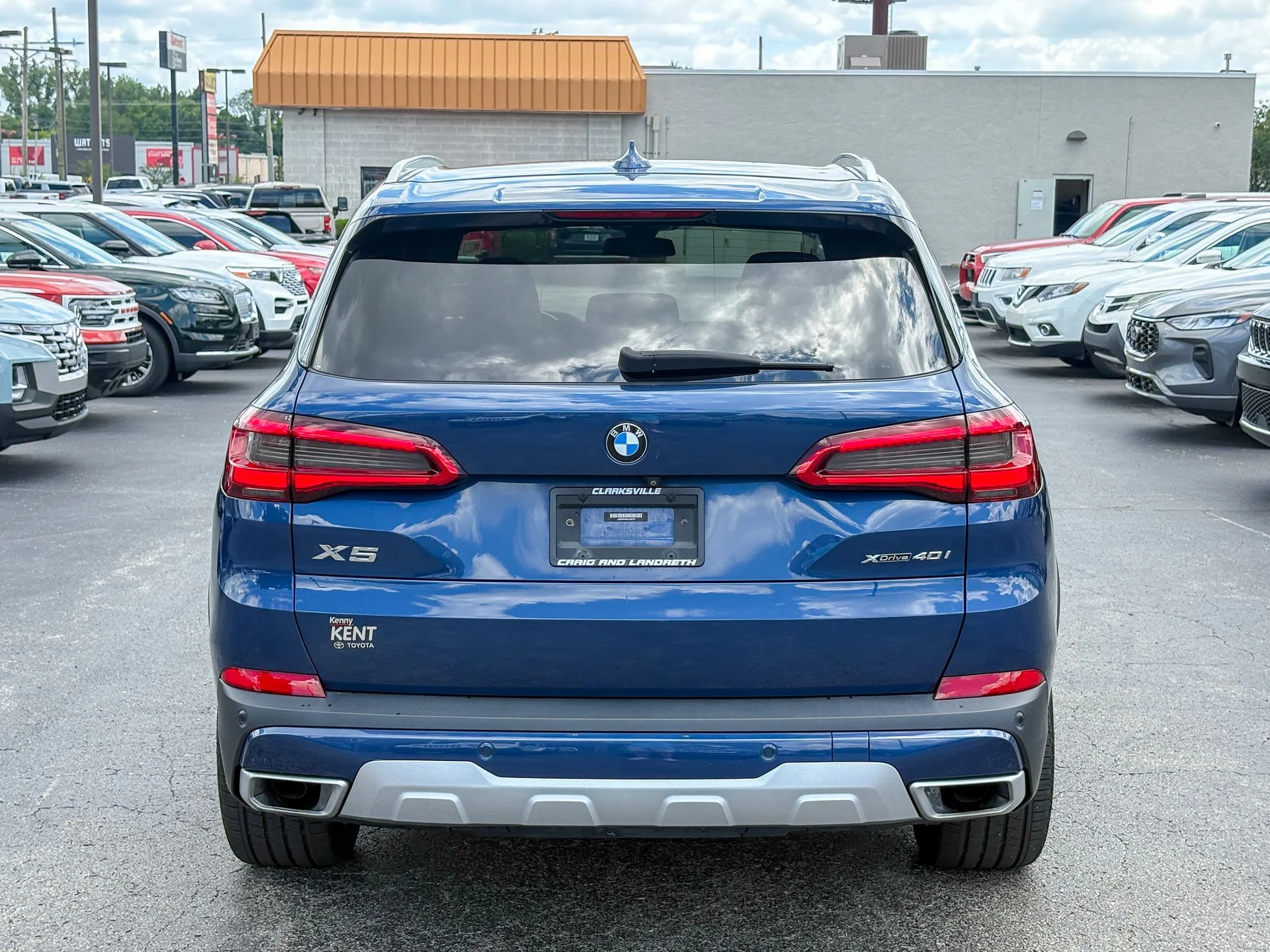 Used 2020 Blue BMW xDrive40i image 7