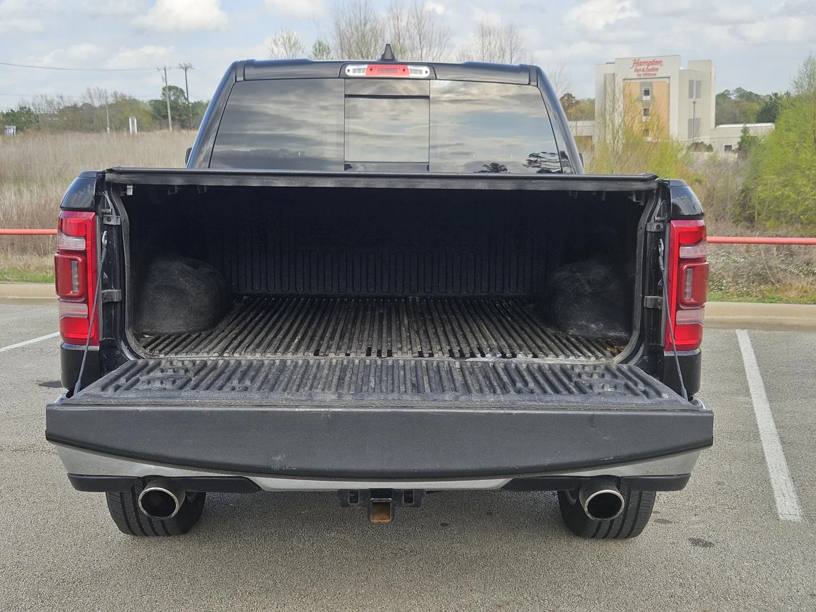 2022 RAM Ram 1500 Pickup Laramie - Photo 11