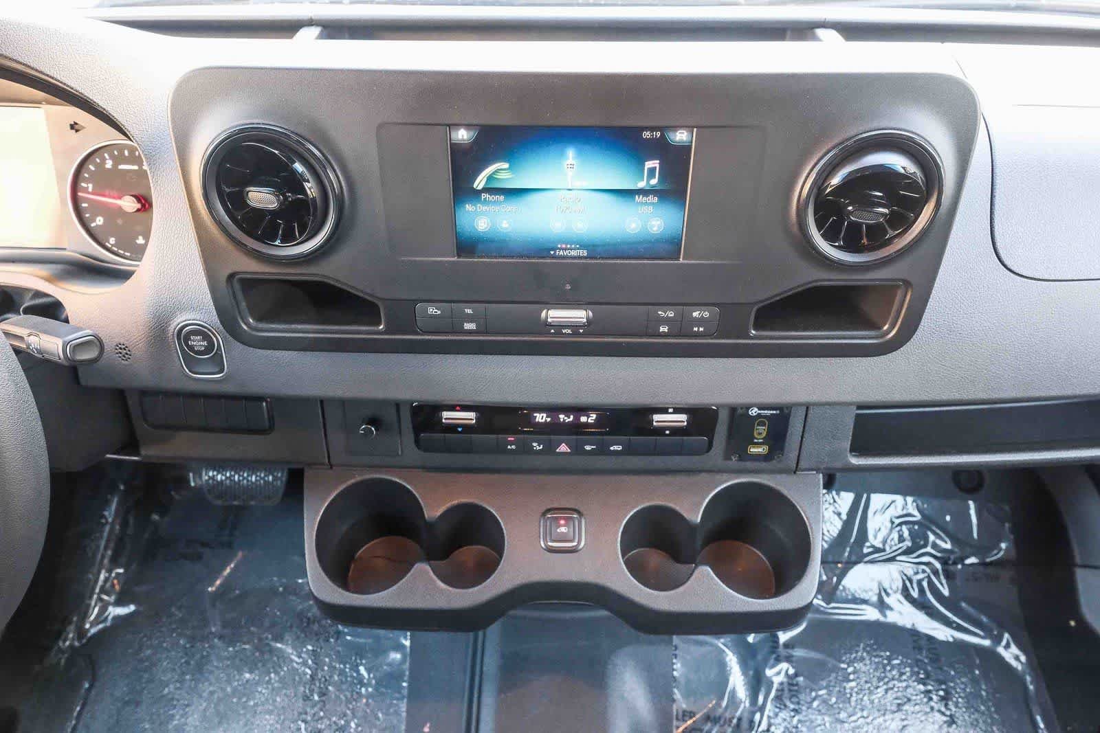 Used 2024 Jet Black Mercedes-Benz Cargo 170 WB image 19