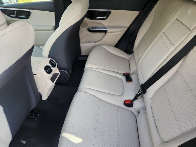 New 2027 Graphite Grey Metallic Mercedes-Benz GLC 300 image 20