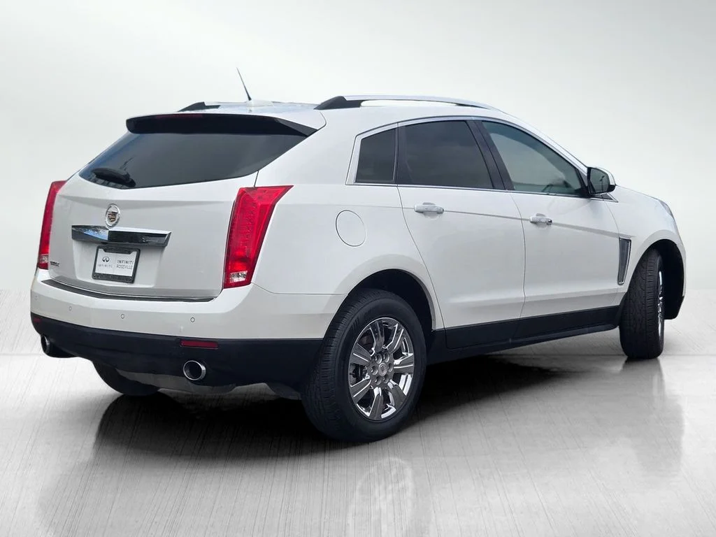 Used 2016 Platinum Ice Tricoat Cadillac Luxury image 4