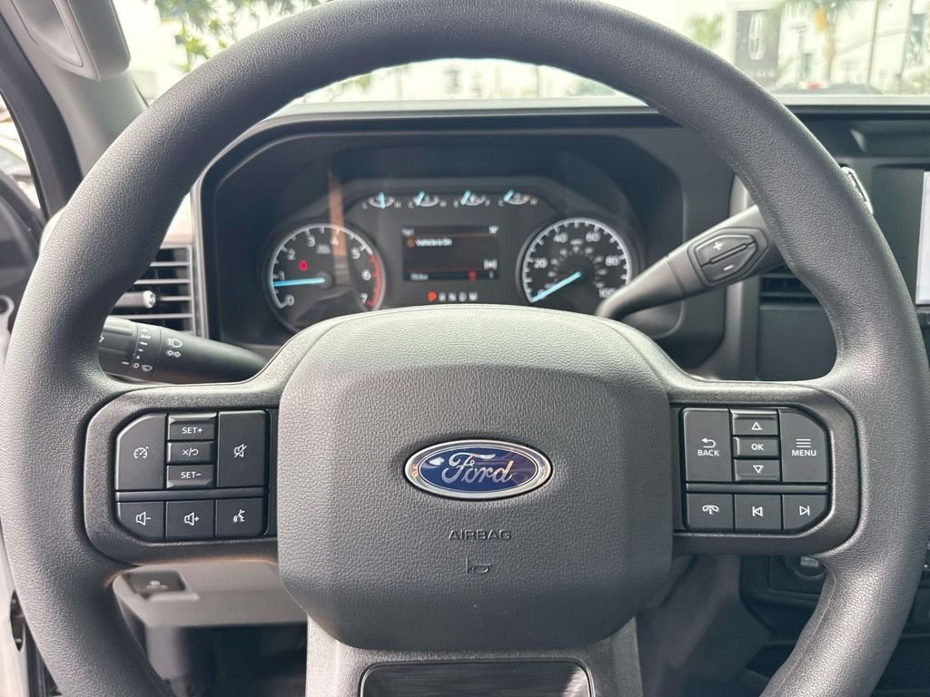 New 2026 Oxford White Ford F-250® XL image 24