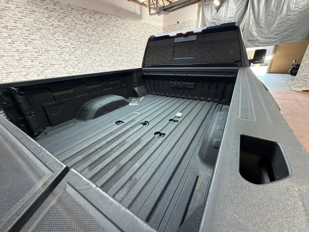 Used 2025 Titanium Rush Metallic GMC Denali image 13