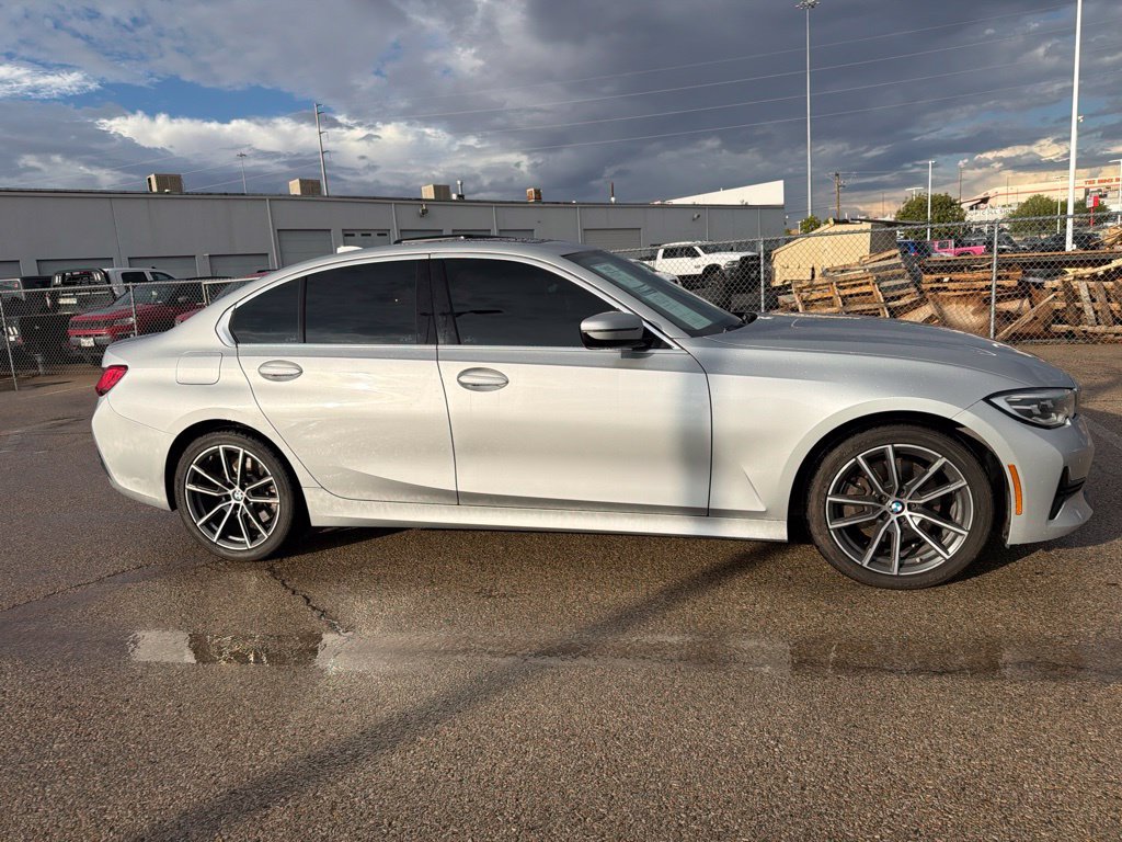 Used 2019 Silver BMW 330i image 9