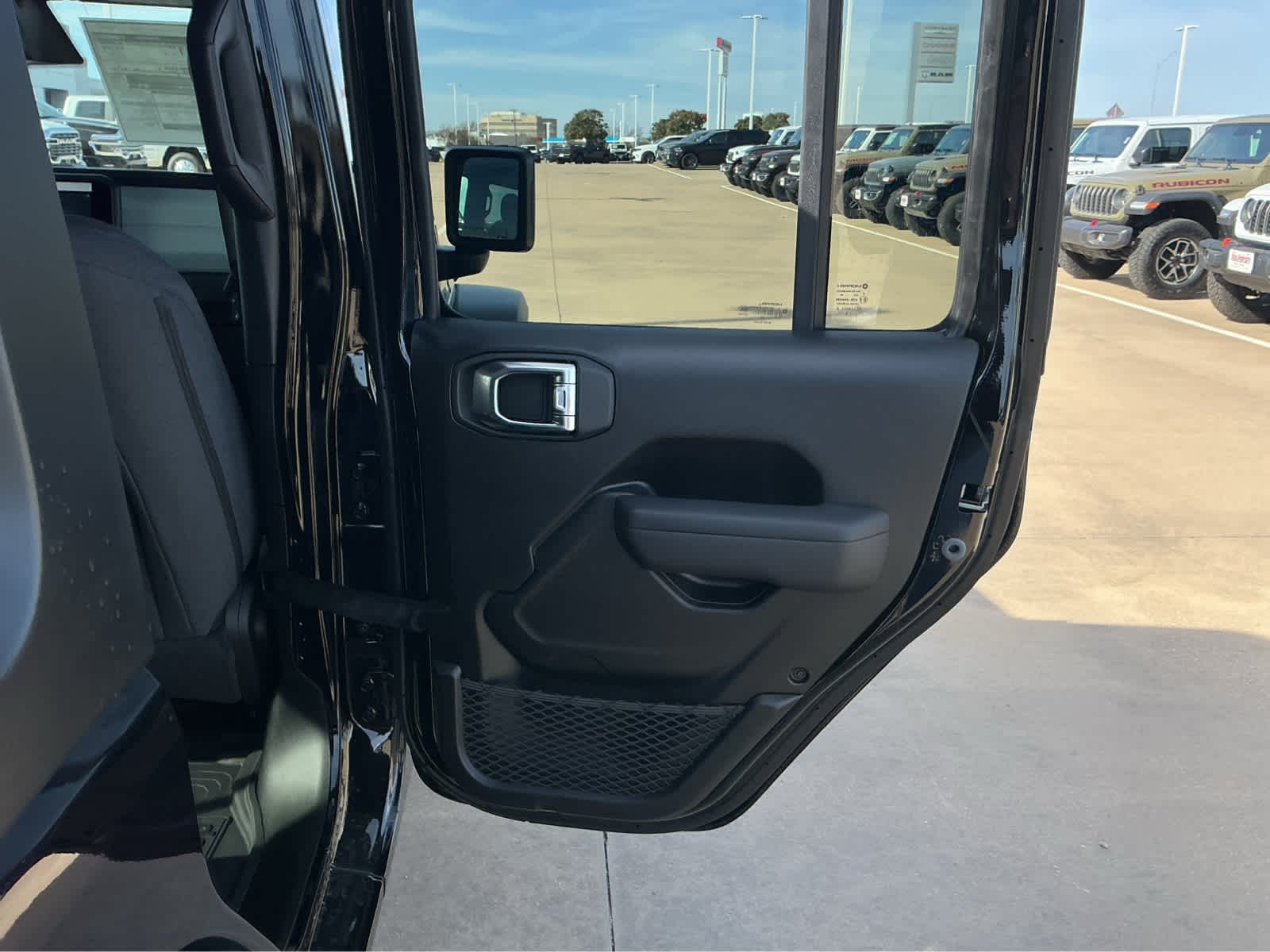 New 2026 Black Clear-Coat Exterior Paint Jeep Sport S image 20