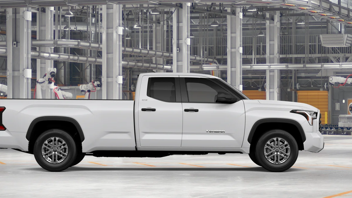 New 2026 Ice Cap Toyota SR5 image 25