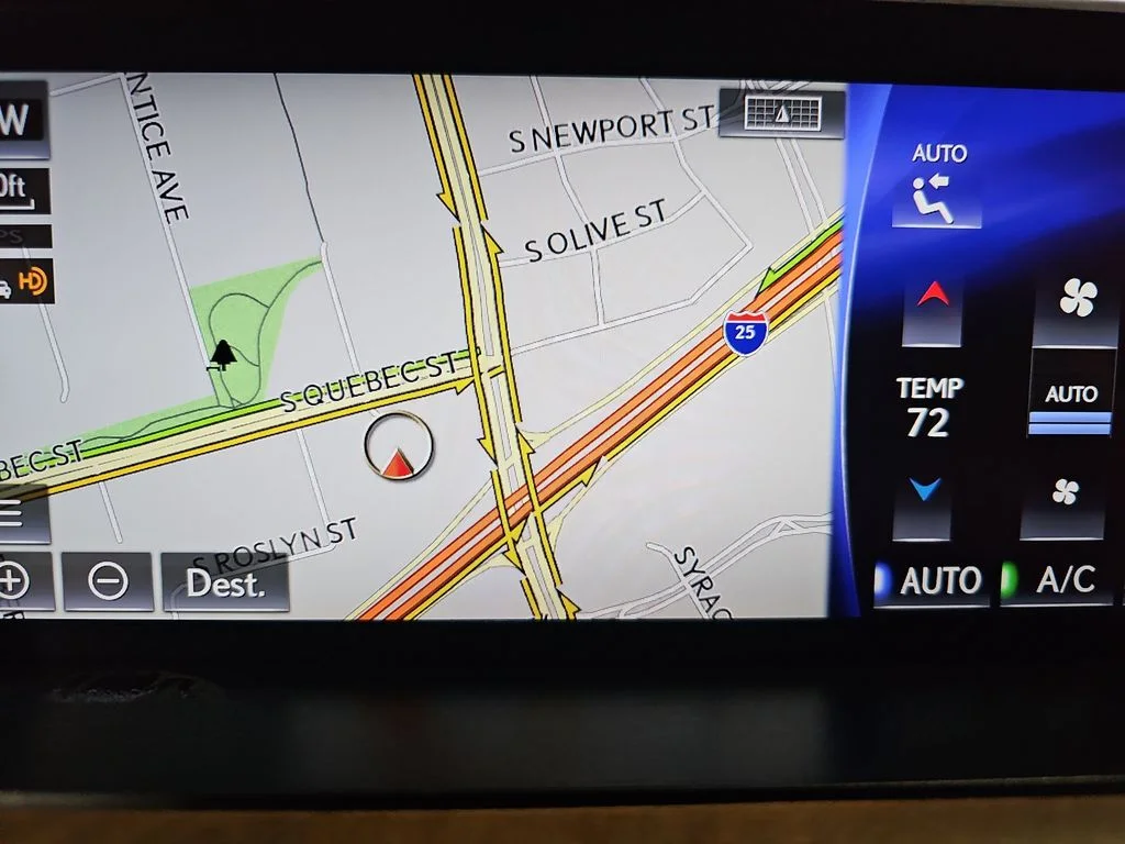 Used 2020 White Lexus 570 image 25
