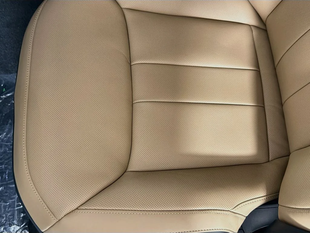 New 2026 Fuji White Land Rover Dynamic SE image 20