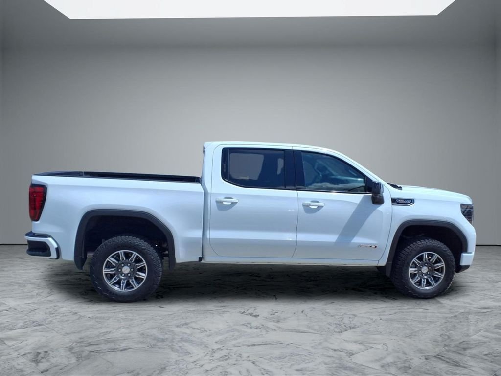 Used 2026 White GMC AT4 image 8
